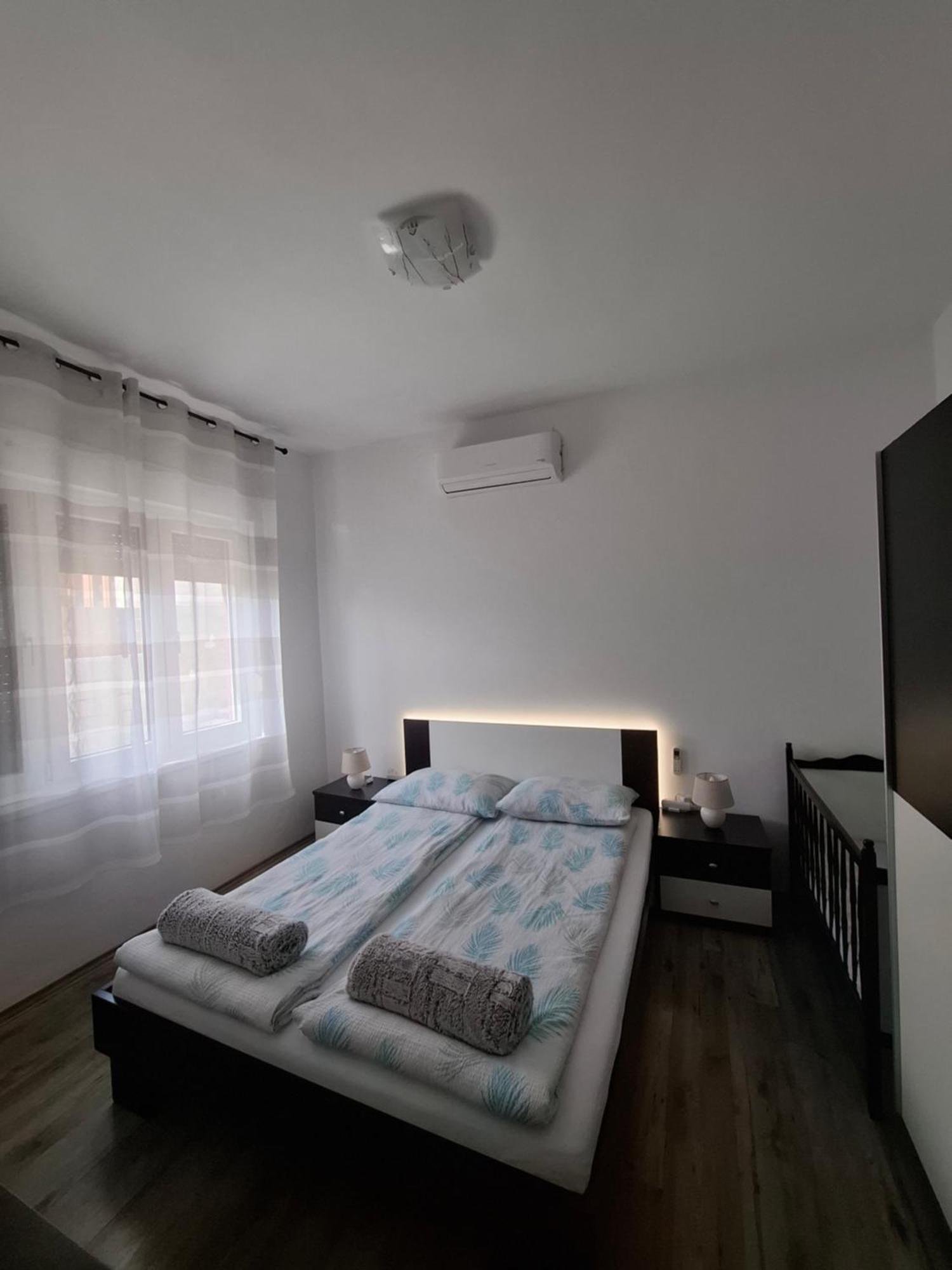 Apartman Envi *
